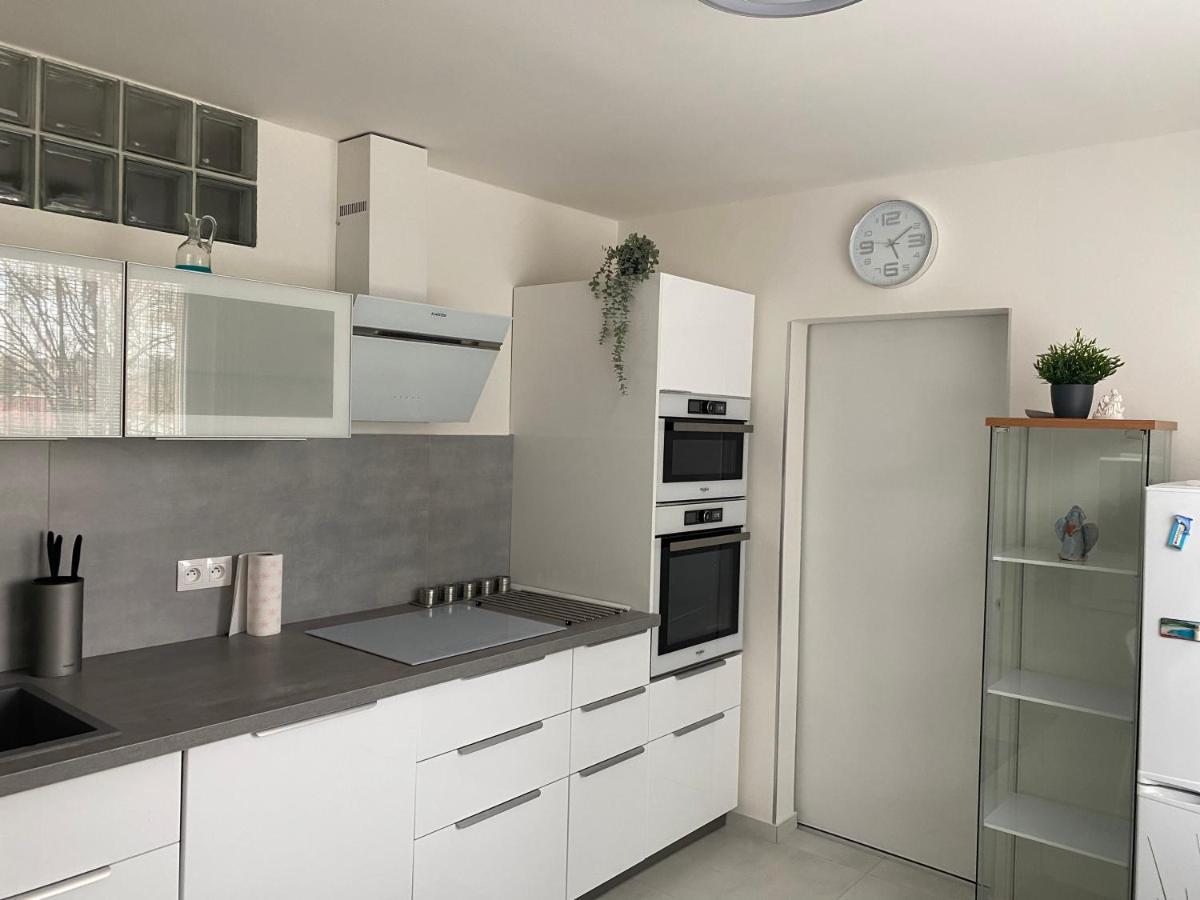 Apartman Нітра Екстер'єр фото